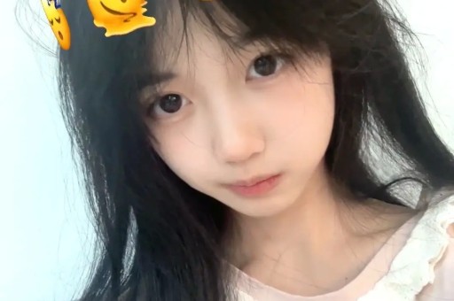知名网红坑骗粉丝穿真货卖假货被曝光后解释自己是不小心的